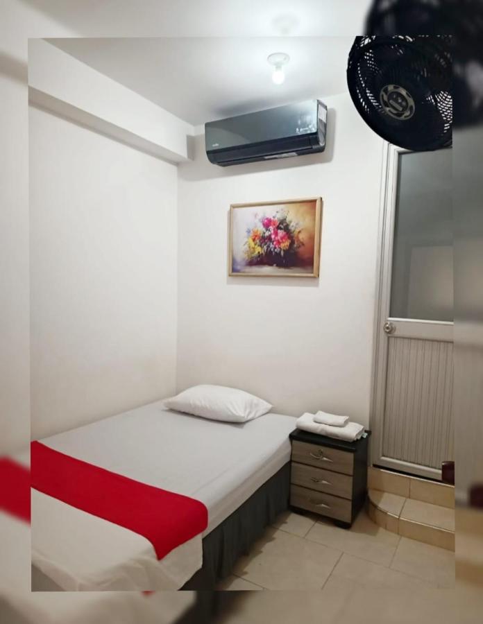 Hotel Gueicer Cúcuta Extérieur photo